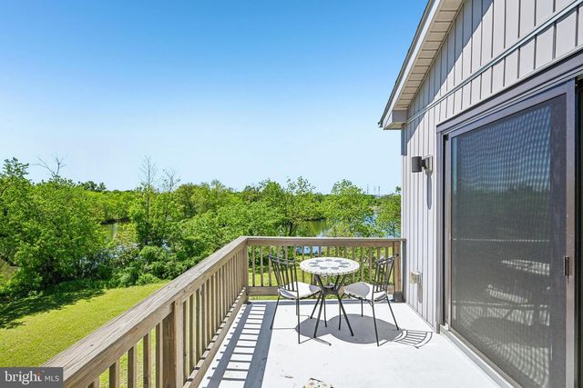 11 S FORK LANDING RD, Cinnaminson, NJ 08077