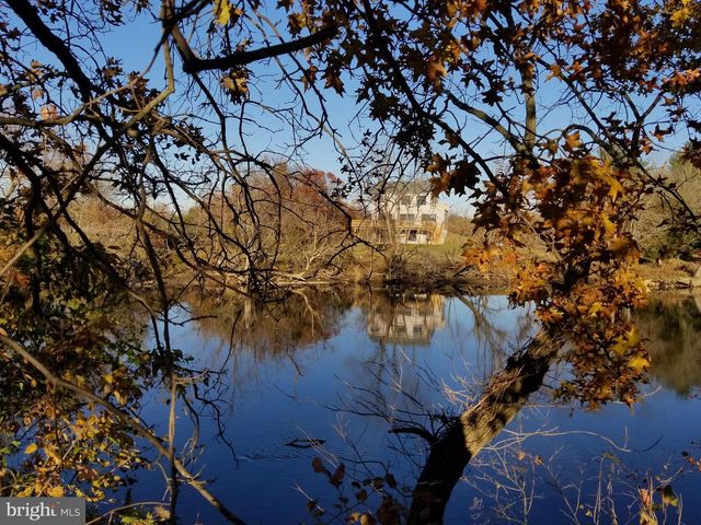 11 S FORK LANDING RD, Cinnaminson, NJ 08077