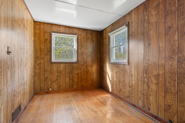 10562 Summit City Road, Paradise Twp, MI 49649