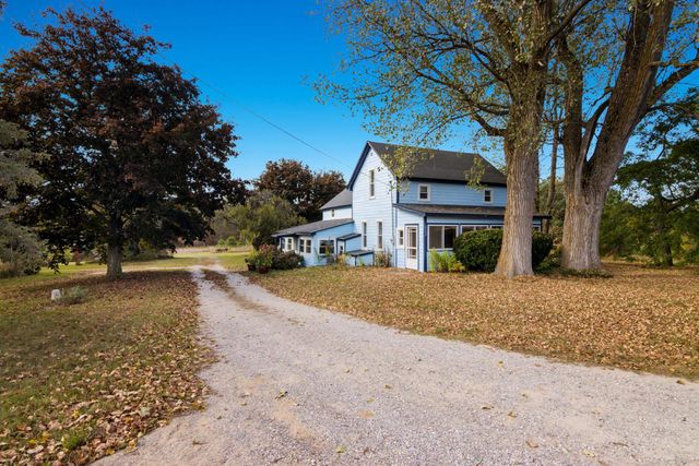 10562 Summit City Road, Paradise Twp, MI 49649