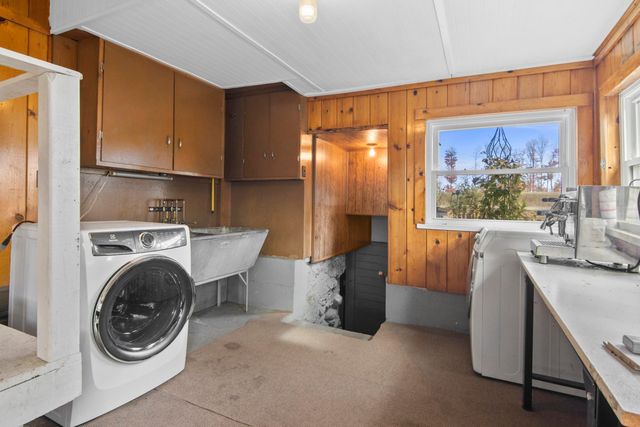 10562 Summit City Road, Paradise Twp, MI 49649