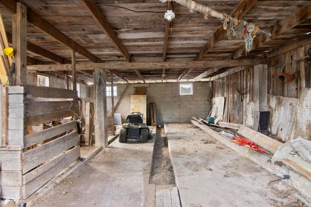 10562 Summit City Road, Paradise Twp, MI 49649