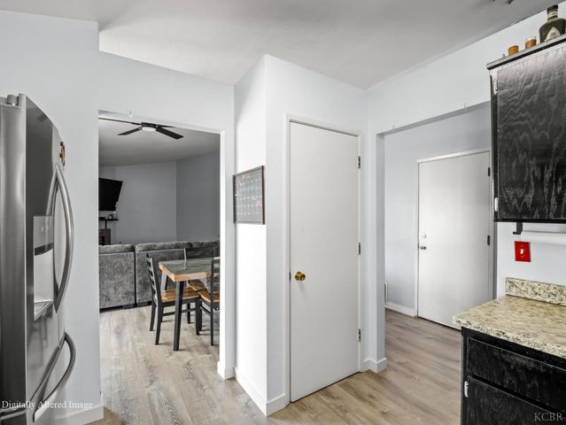 1035 1035 Olive Court, Hanford, CA 93230