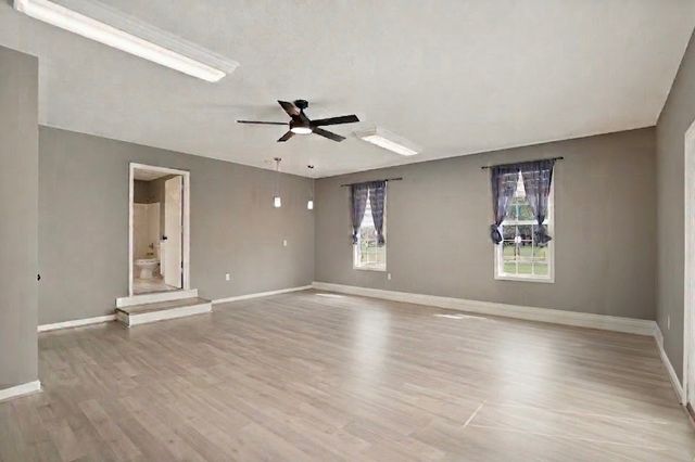 407 Ranch Rd, Portland, TN 37148