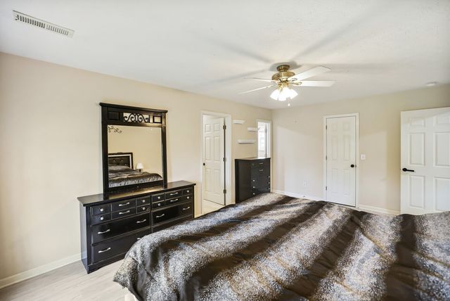 407 Ranch Rd, Portland, TN 37148