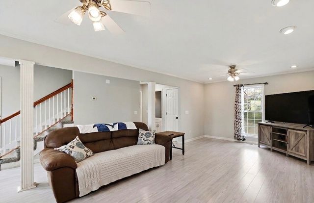 407 Ranch Rd, Portland, TN 37148