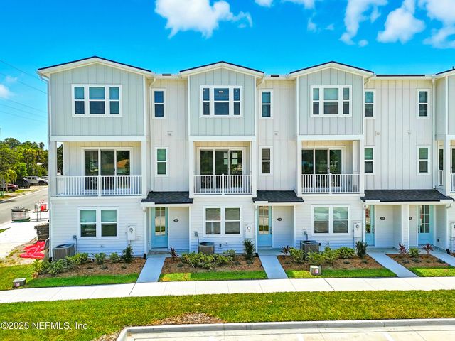 1010 2ND Avenue N, Jacksonville Beach, FL 32250