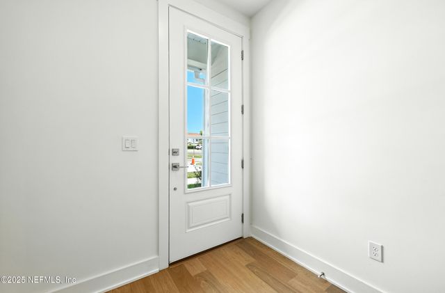 1010 2ND Avenue N, Jacksonville Beach, FL 32250