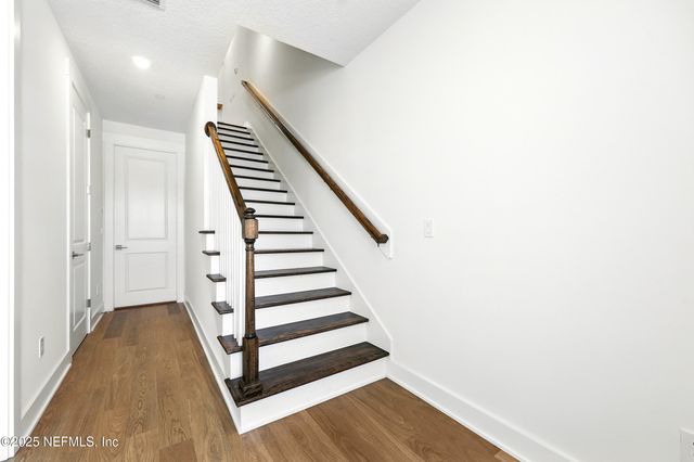 1010 2ND Avenue N, Jacksonville Beach, FL 32250