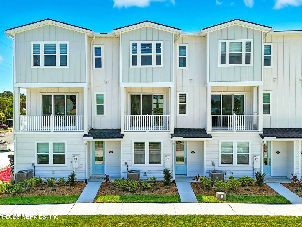 1010 2ND Avenue N, Jacksonville Beach, FL 32250