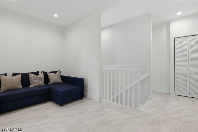 14811 Sterling Oaks DR, Naples, FL 34110