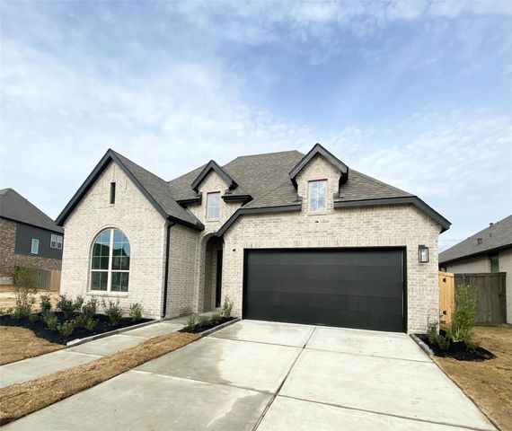 11811 Sawgrass Drive, Mont Belvieu, TX 77523