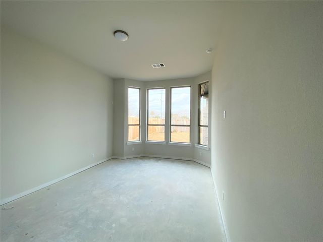 11811 Sawgrass Drive, Mont Belvieu, TX 77523