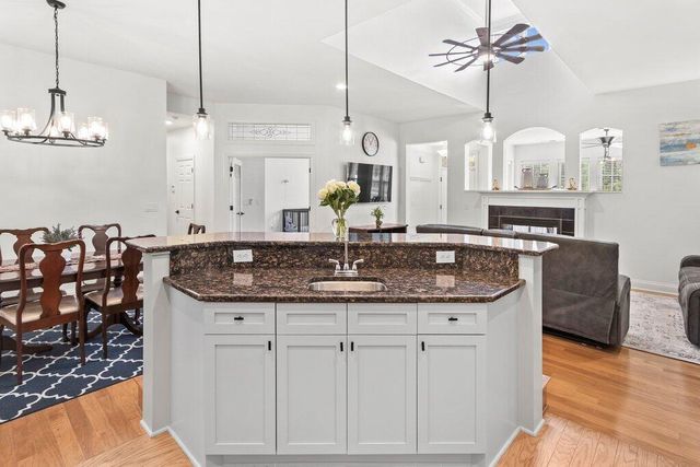 2674 Scioto Station Drive, Columbus, OH 43204