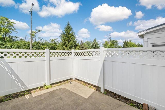 2674 Scioto Station Drive, Columbus, OH 43204