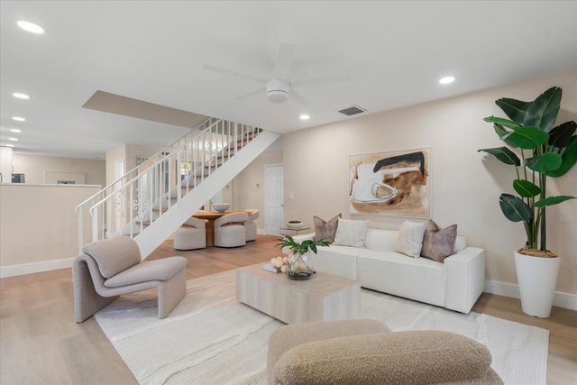 301 VISION Court, Palm Beach Gardens, FL 33418