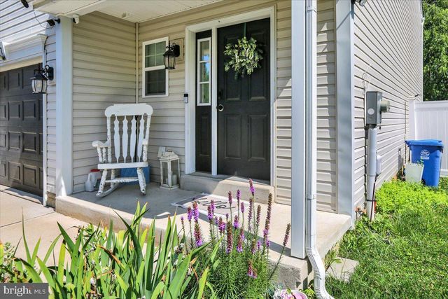 7 ROSALIES WAY, Temple, PA 19560