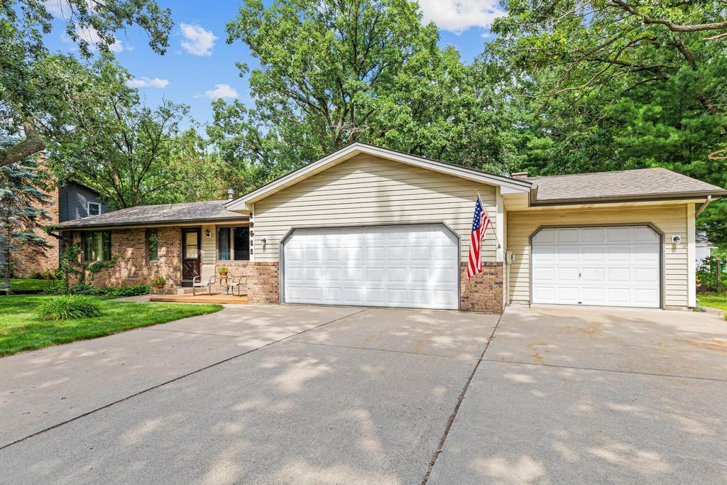 12611 Larch Street NW, Coon Rapids, MN 55448 — exterior