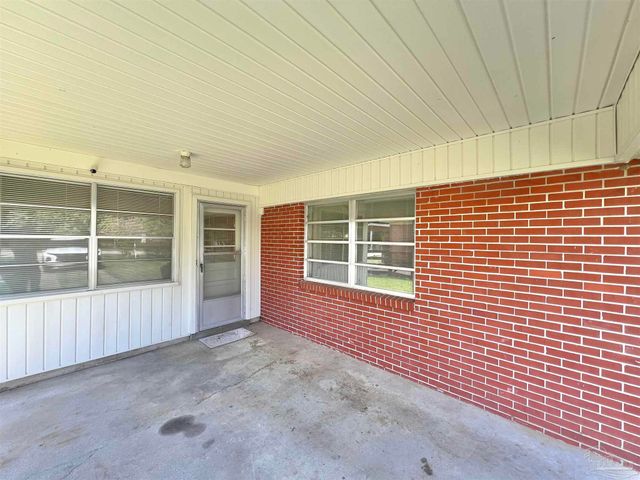 212 11th Ave, Atmore, AL 36502
