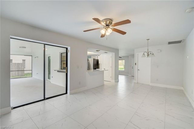 2214 SE 13th ST, Cape Coral, FL 33990