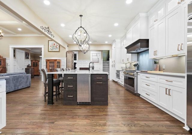 1451 Hedgewood Lane NW, Kennesaw, GA 30152