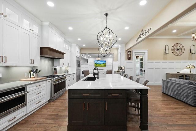 1451 Hedgewood Lane NW, Kennesaw, GA 30152