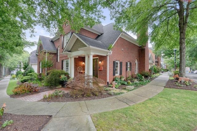 1451 Hedgewood Lane NW, Kennesaw, GA 30152