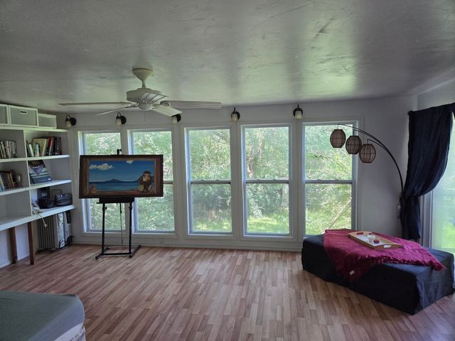 150 Dover Drive, Gordonville, TX 76245