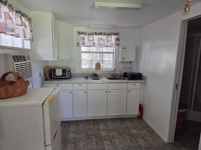 150 Dover Drive, Gordonville, TX 76245