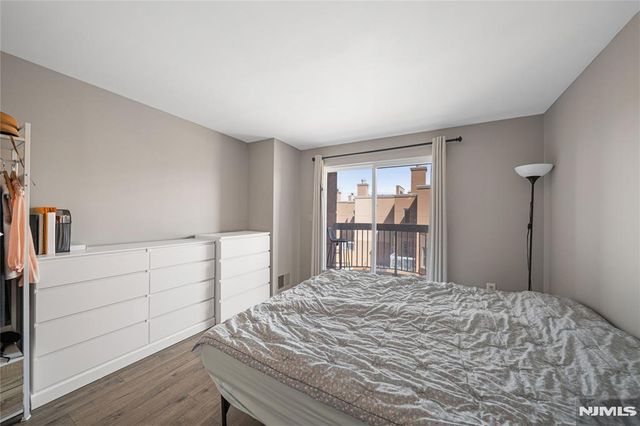 503 Hancock Court M503, Edgewater, NJ 07020