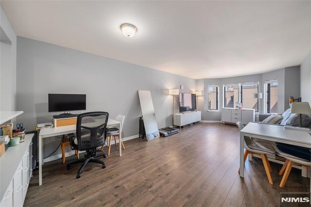 503 Hancock Court M503, Edgewater, NJ 07020