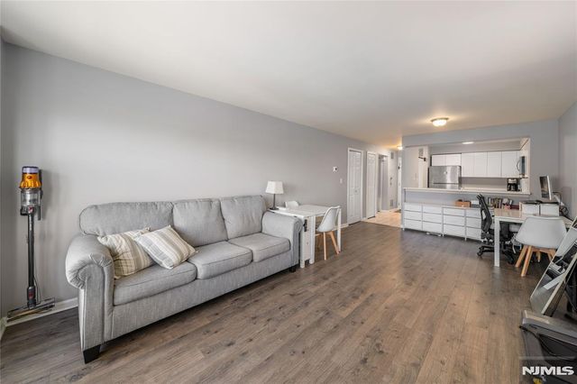 503 Hancock Court M503, Edgewater, NJ 07020