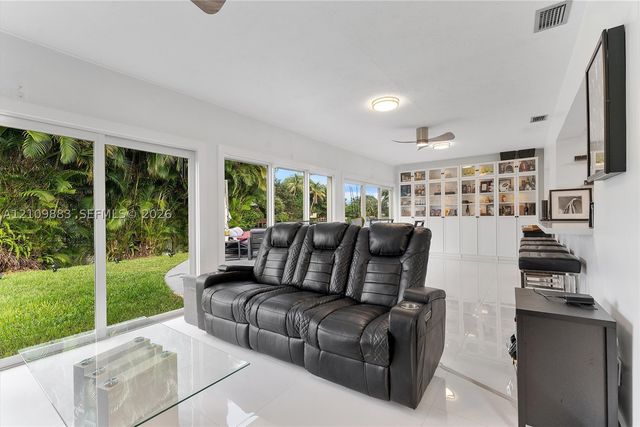 751 SW 54th Ave, Margate, FL 33068