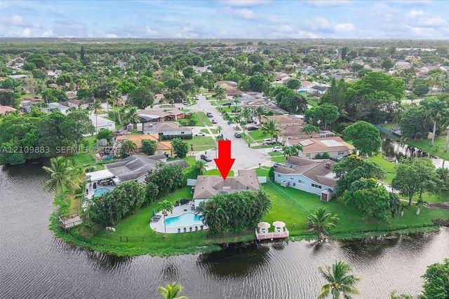751 SW 54th Ave, Margate, FL 33068