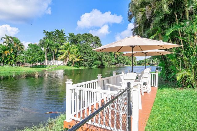 751 SW 54th Ave, Margate, FL 33068