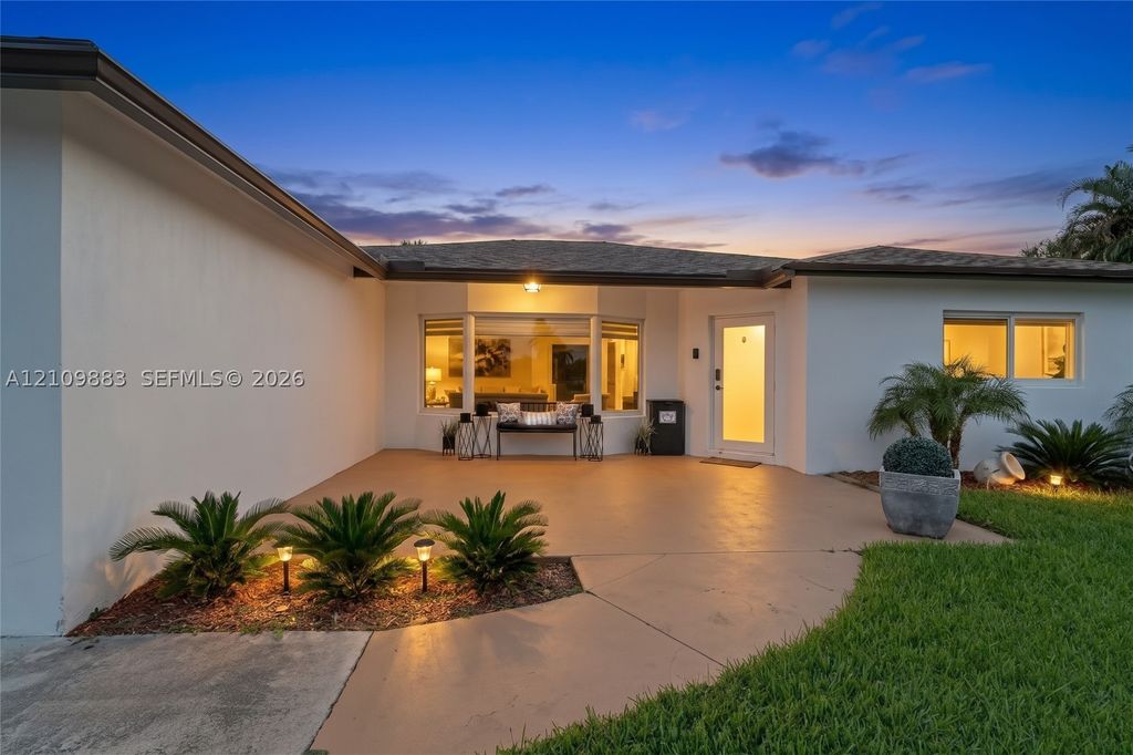 751 SW 54th Ave, Margate, FL 33068