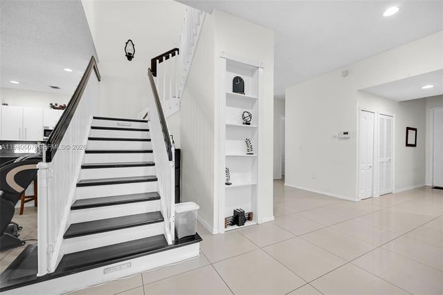 2007 NE 6th Ct, Homestead, FL 33033