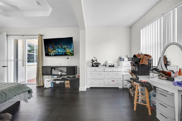 2007 NE 6th Ct, Homestead, FL 33033