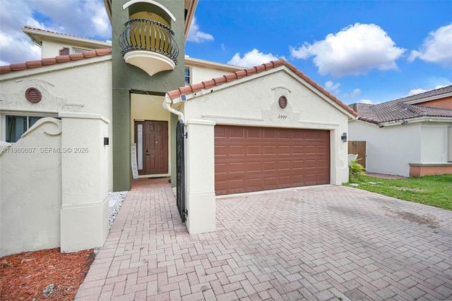 2007 NE 6th Ct, Homestead, FL 33033