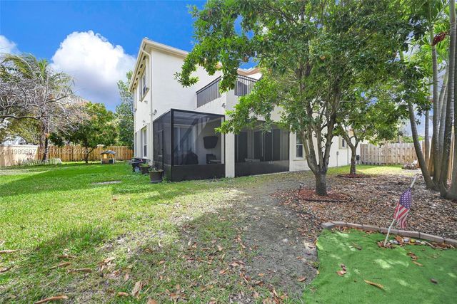 2007 NE 6th Ct, Homestead, FL 33033