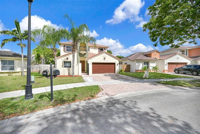 2007 NE 6th Ct, Homestead, FL 33033
