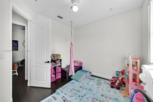 2007 NE 6th Ct, Homestead, FL 33033