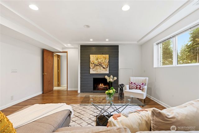 22109 93 Place W, Edmonds, WA 98020