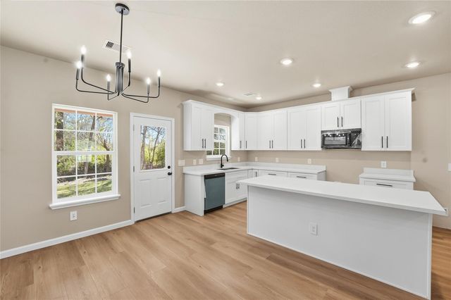 815 Magnolia Avenue, Crosby, TX 77532