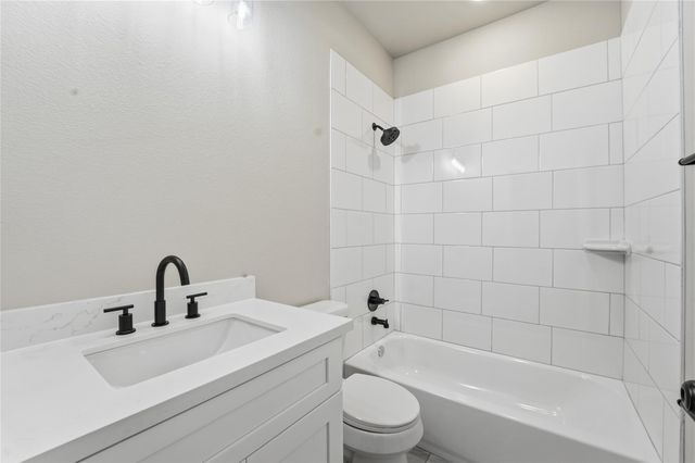 815 Magnolia Avenue, Crosby, TX 77532