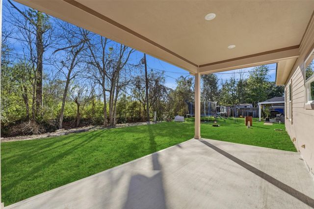 815 Magnolia Avenue, Crosby, TX 77532