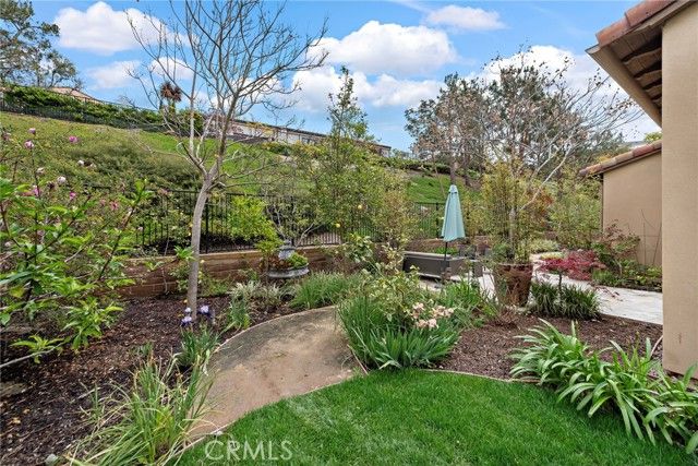 10 Gaucho Road, Ladera Ranch, CA 92694