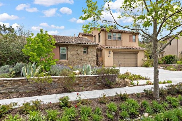 10 Gaucho Road, Ladera Ranch, CA 92694