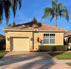 7013 Cataluna Circle, Delray Beach, FL 33446