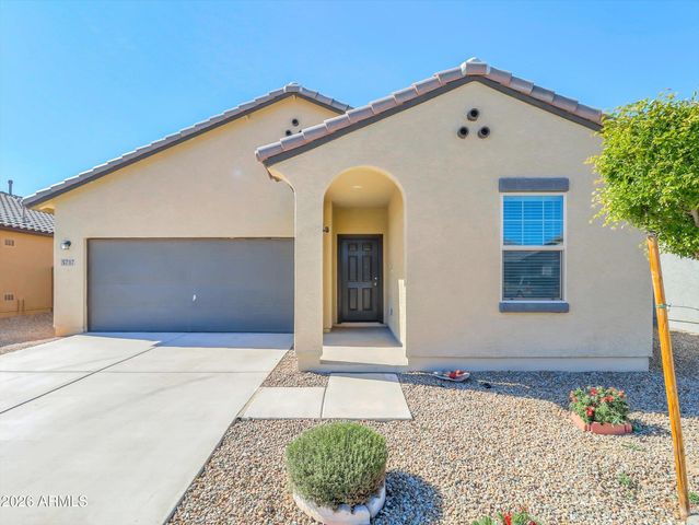 5717 W COPLEN FARMS Road, Laveen, AZ 85339